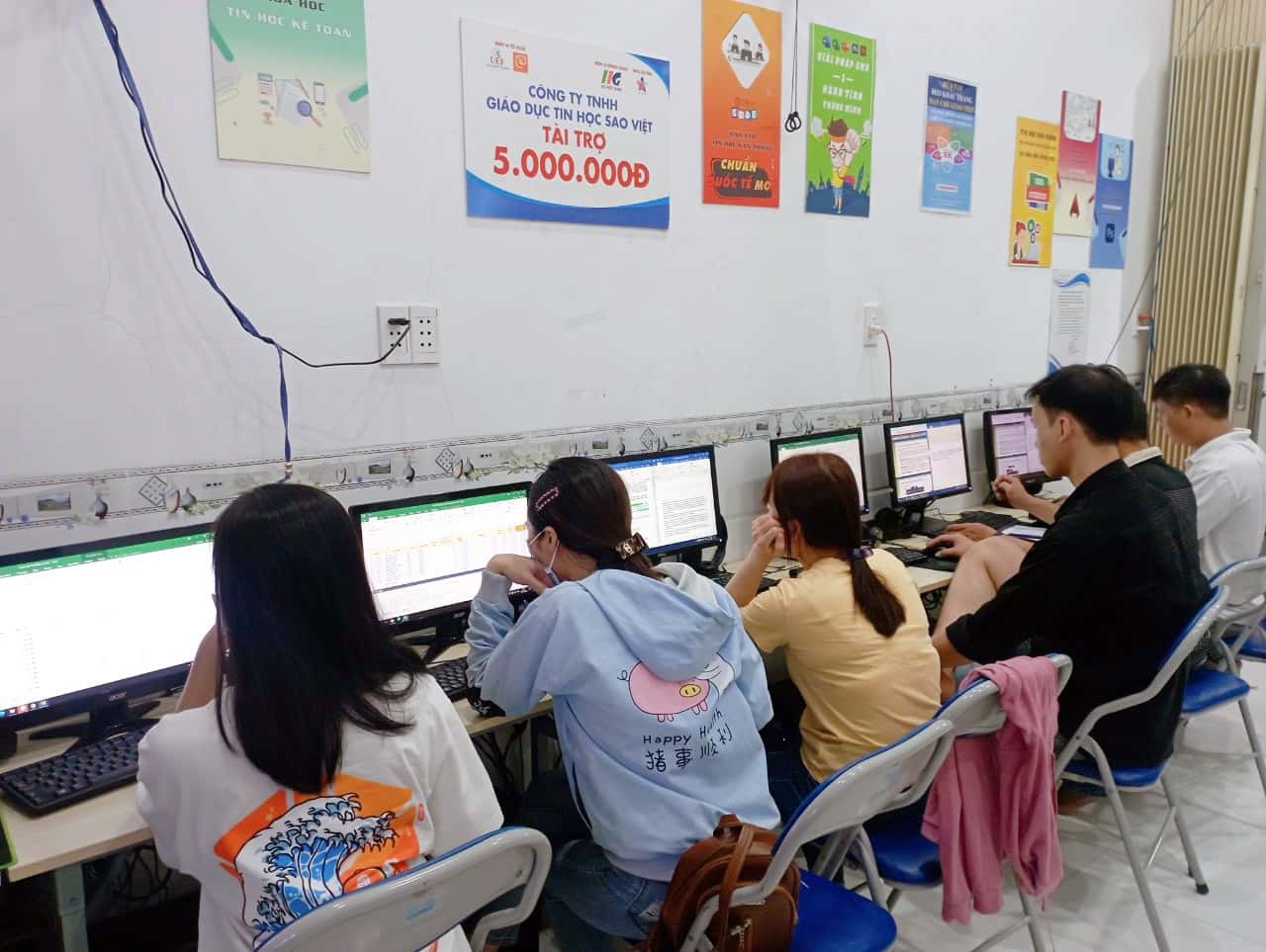 Lớp học kỹ năng soạn thảo văn bản MS Word tại Hà Nội