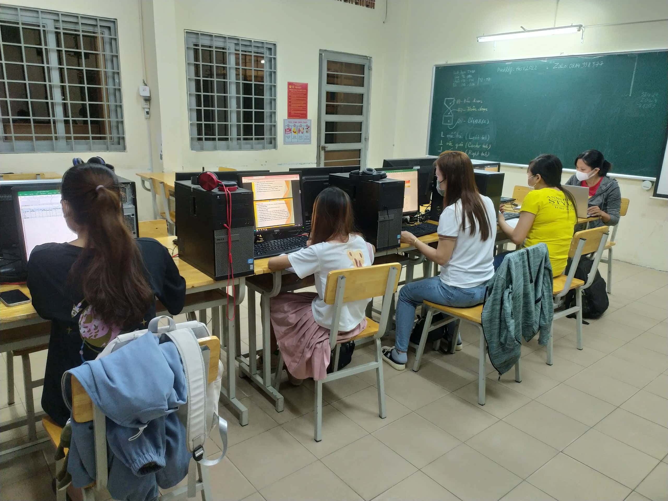 Đào Tạo Tin Học Cho Người đi Làm Và Doanh Nghiệp