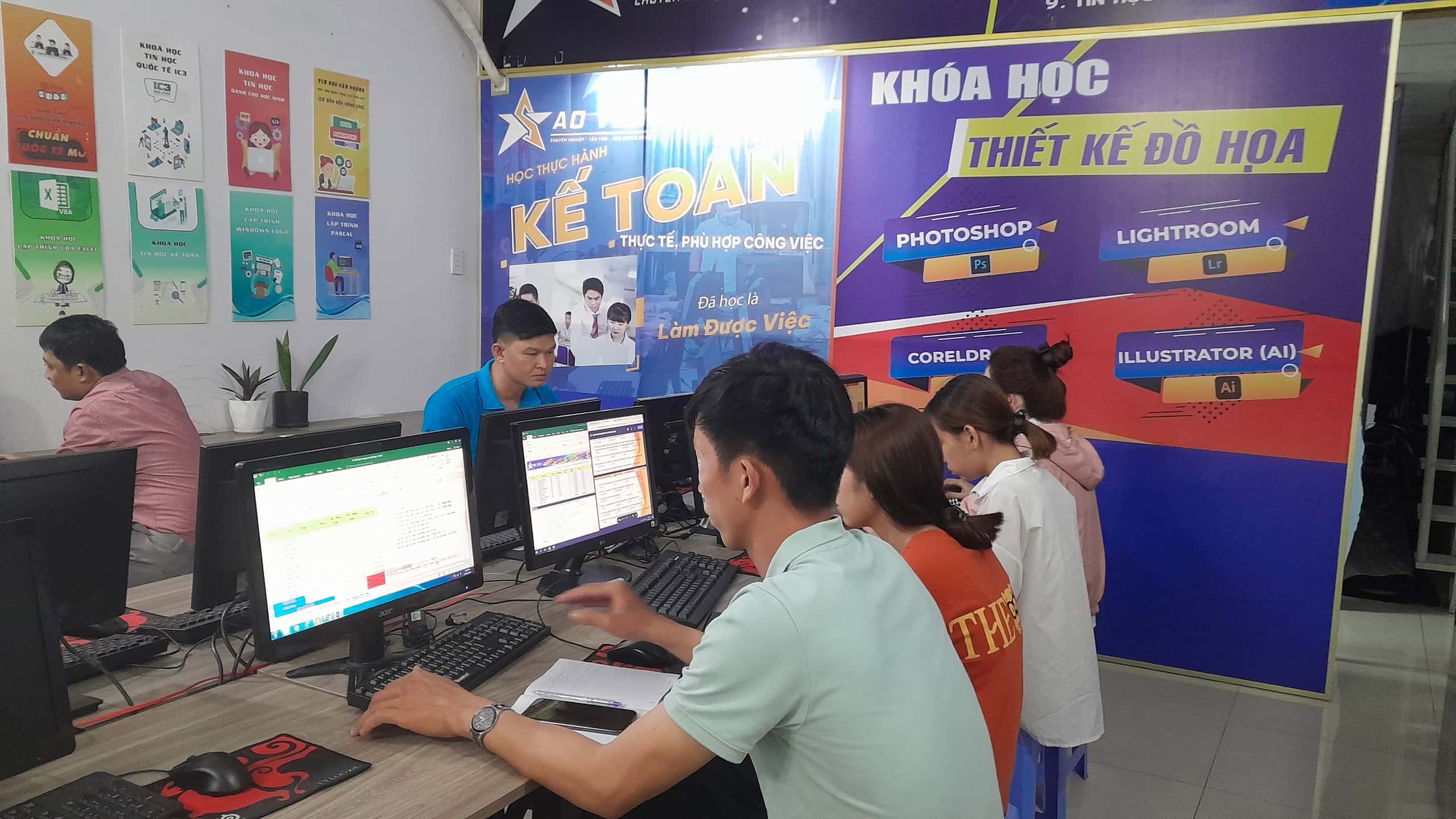 Khóa Học Photoshop ở Quận Thanh Xuân