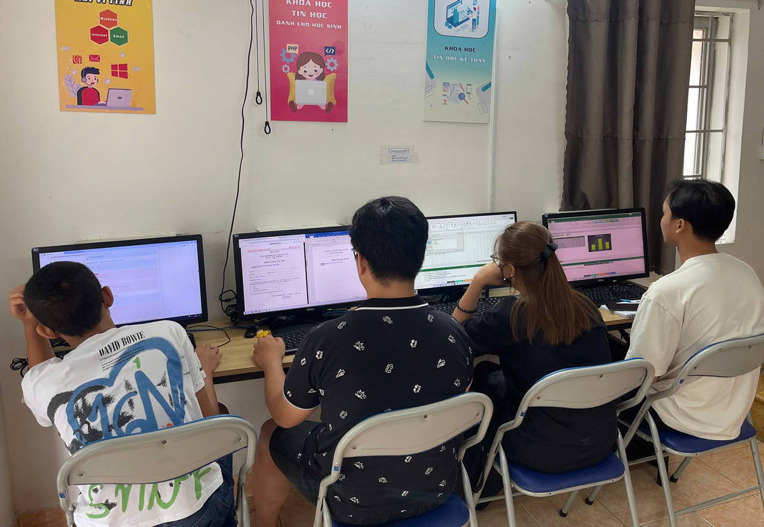 Lợi Khi Khi Bạn Học Chứng Chỉ AI Văn Phòng Tại TP HCM